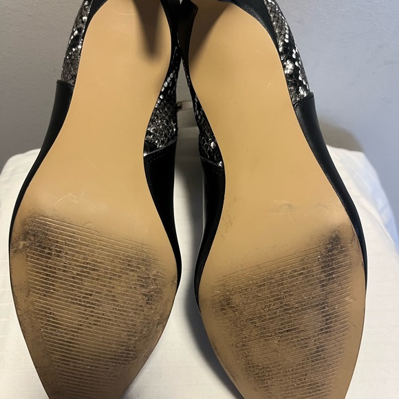 Black Booties with Snakeskin Detailing - Picture 6 of 8